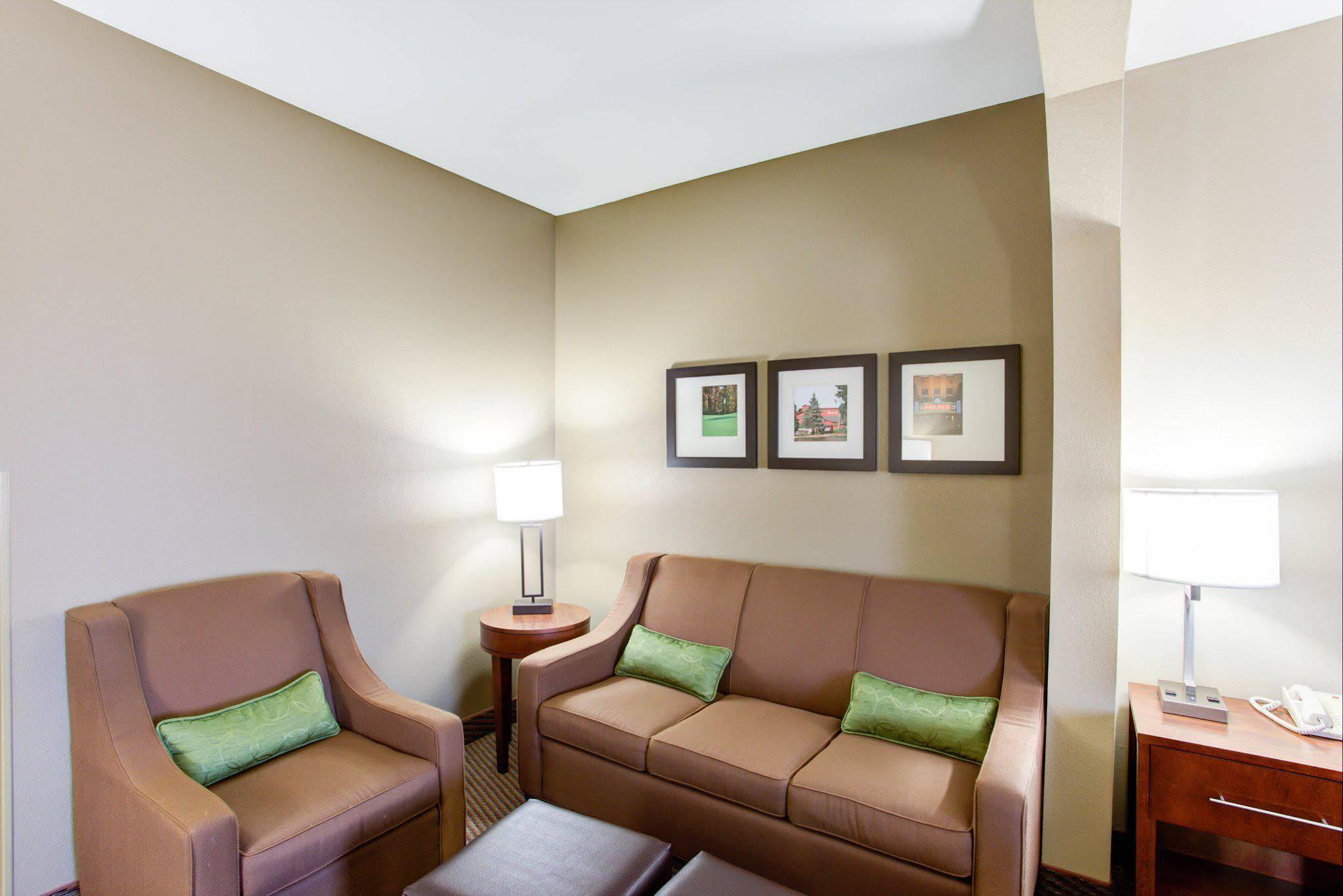 Comfort Suites Crossville Exterior foto