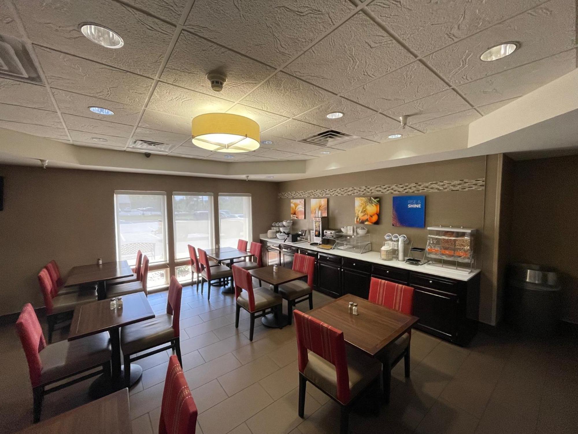 Comfort Suites Crossville Exterior foto