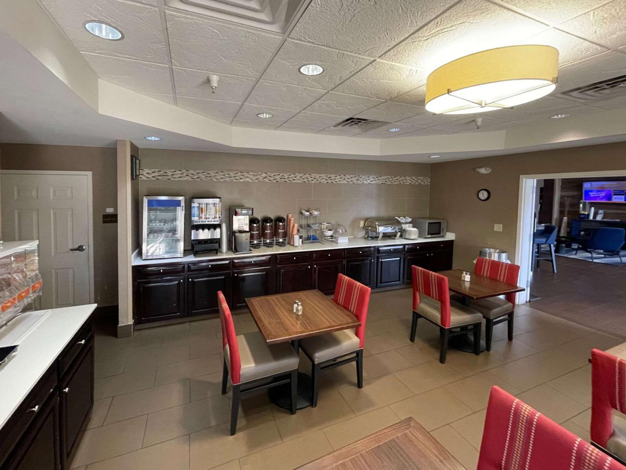 Comfort Suites Crossville Exterior foto